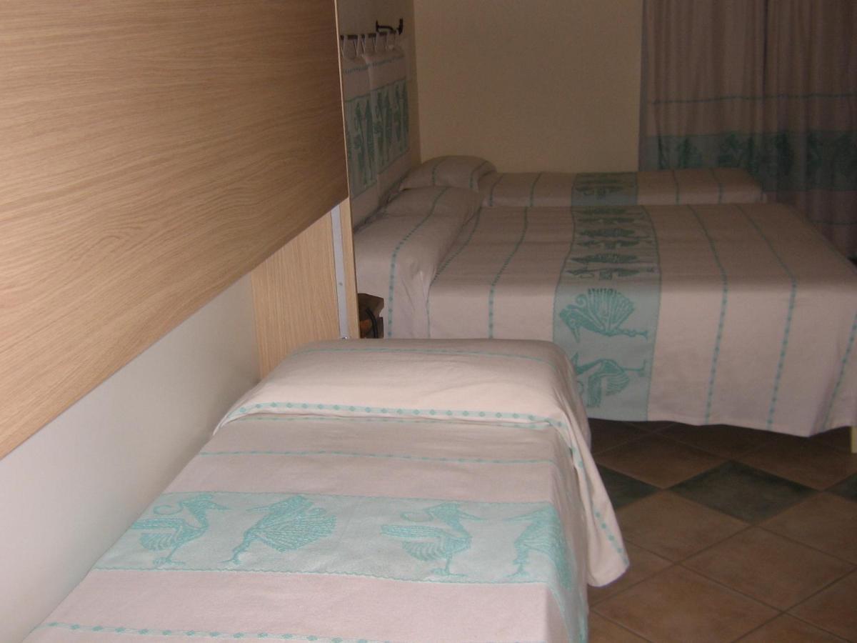 Hotel Maxim Ольбия Номер фото